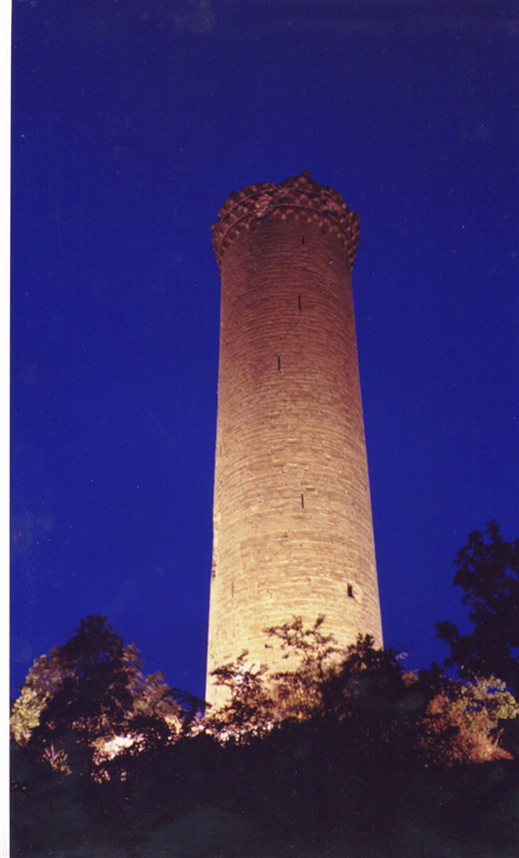 Panoramica Torre notturna